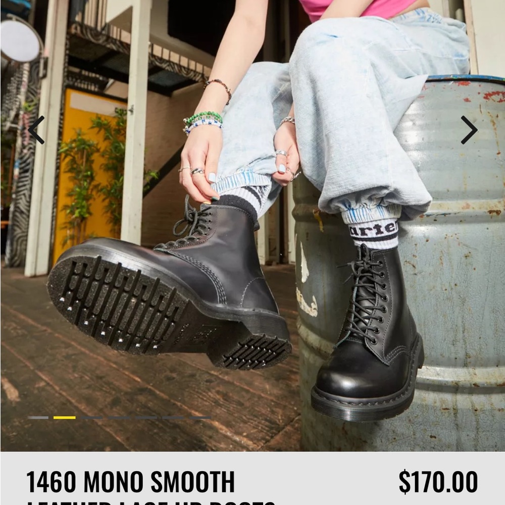 1460 Mono smooth leather lace up boot by Dr. Marten - Picture 2 of 13